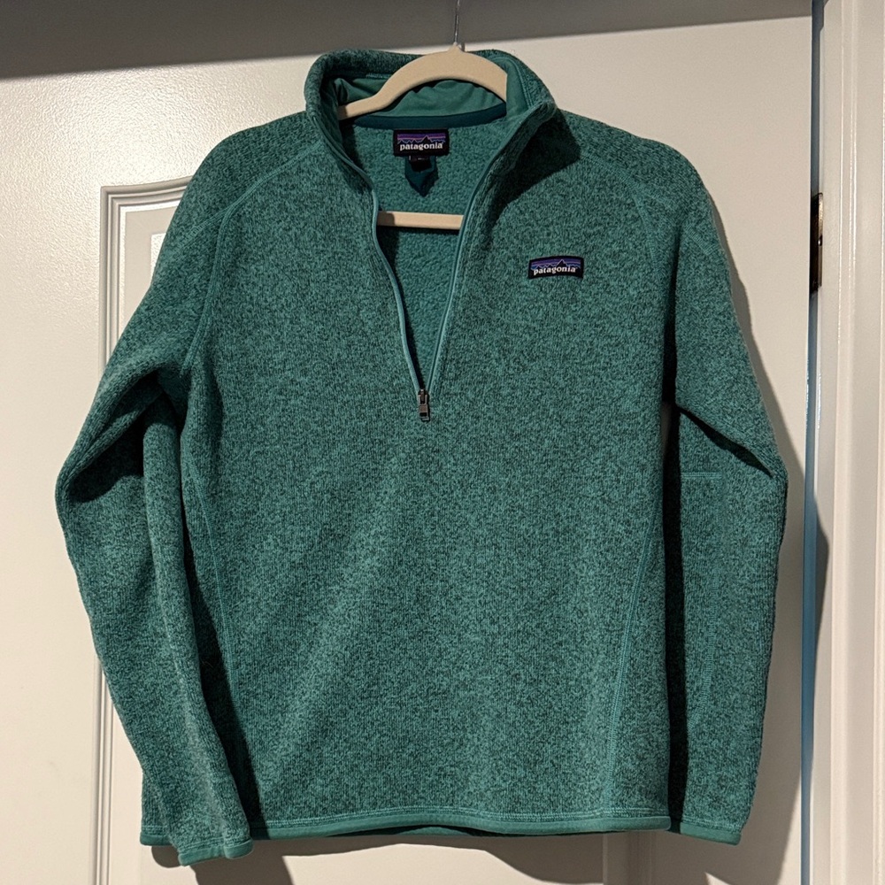 Patagonia women's Teal Zip-Up Sweater